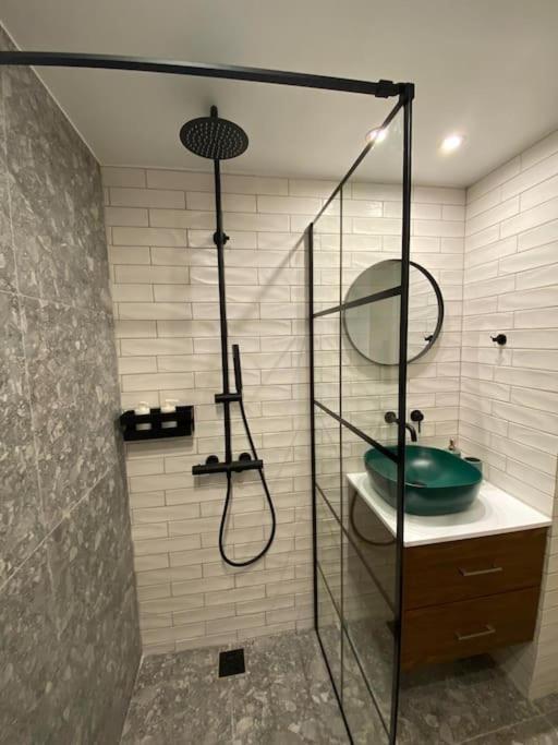 Piraeus Cozy Appartment Rental Екстер'єр фото