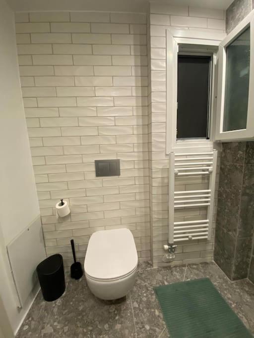 Piraeus Cozy Appartment Rental Екстер'єр фото